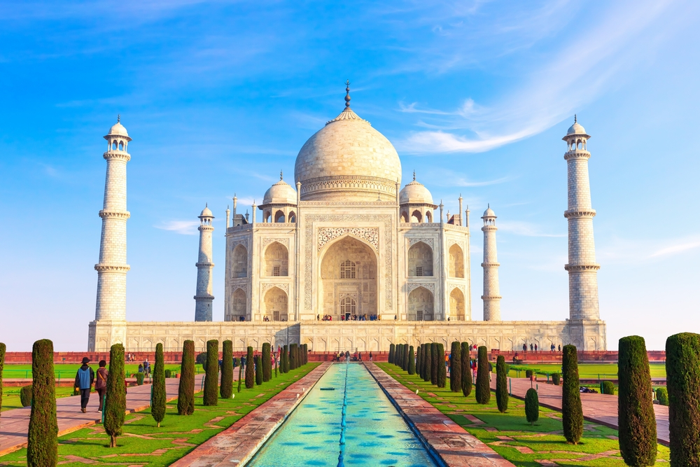 인도